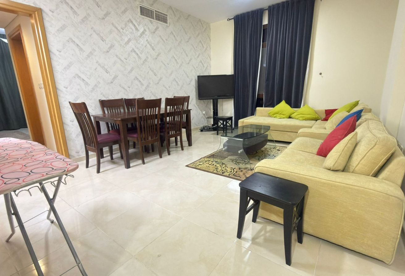 ELEGANT 1BEDROOM FULLY FURNISHED WITH BALCONY thumbnail 10