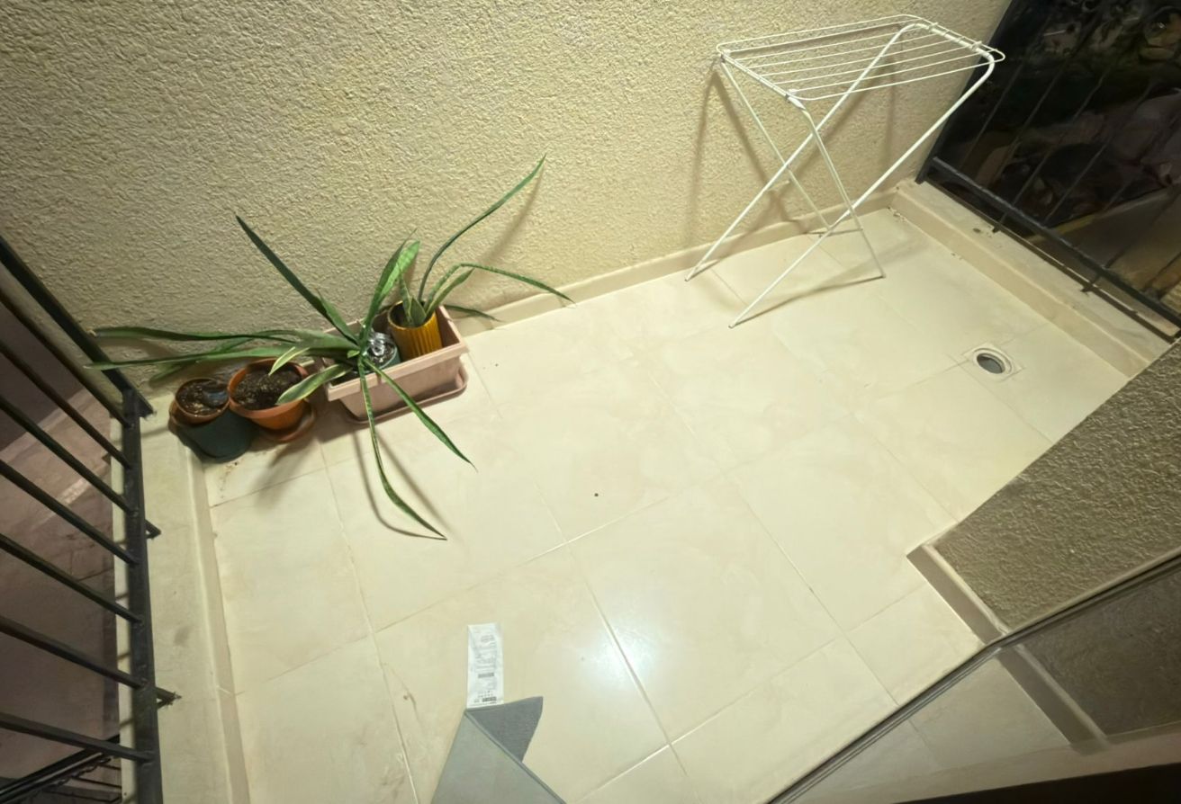 ELEGANT 1BEDROOM FULLY FURNISHED WITH BALCONY thumbnail 11