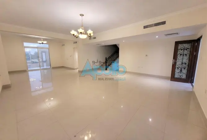 63863168 - Property Image 2