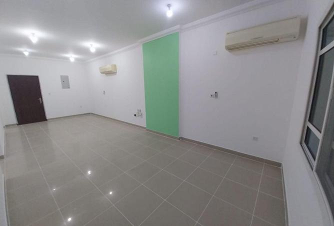 54830533 - Property Main Image