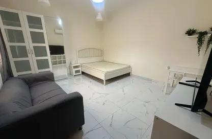 شقة - 1 حمام للايجار في سلاطة الجديدة - سلاطة - الدوحة