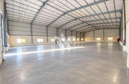 Warehouse - Studio - 7+ for rent in Industrial Area 3 - Industrial Area - Industrial Area - Doha