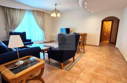 Penthouse - 2 Bedrooms - 3 Bathrooms for rent in Al Sadd Road - Al Sadd - Doha