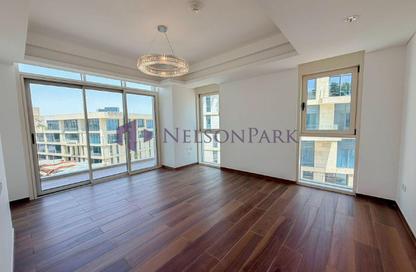 Apartment - 3 Bedrooms - 5 Bathrooms for rent in Crystal Residence - Gewan Island - The Pearl Island - Doha