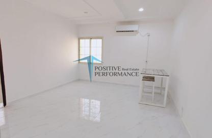 Apartment - 1 - 1 for rent in Al Dafna - Al Dafna - Doha Apartment - 1 - 1 for rent in Al Dafna - Al Dafna - Doha