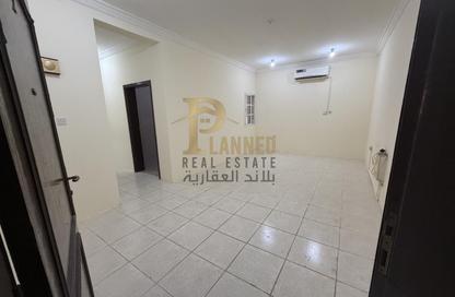 Apartment - 2 - 2 for rent in Fereej Bin Omran - Doha