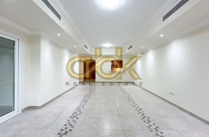 شقة - 2 غرف نوم - 3 حمامات للبيع في طريق بورتو الشرقي - بورتو أرابيا - جزيرة اللؤلؤة - الدوحة