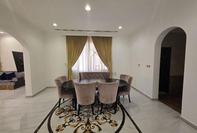 60723118 - Property Image 3