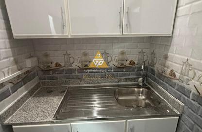 Villa - Studio - 1 Bathroom for rent in Al Gharrafa - Doha