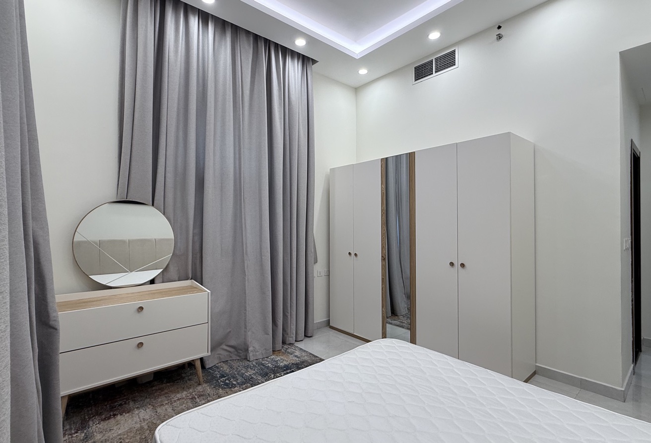 Exclusive Deal FULLY furnished 2 BHK in LUSAIL pri thumbnail 8