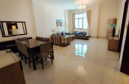 شقة - 3 غرف نوم - 3 حمامات للايجار في شارع انس - فريج بن محمود الشمالي - فريج بن محمود - الدوحة