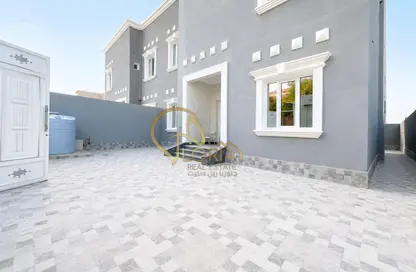 Villa - 6 Bedrooms - 7 Bathrooms for sale in Muaither North - Muaither Area - Doha