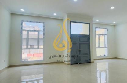 Villa - 5 Bedrooms - 5 Bathrooms for rent in Sumaysimah - Sumaysimah - Al Khor