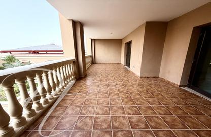 Apartment - 1 Bedroom - 2 Bathrooms for rent in Tower 18 - Porto Arabia - The Pearl Island - Doha