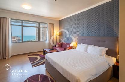 Apartment - Studio - 1 for rent in West Bay Tower - West Bay - West Bay - Doha
