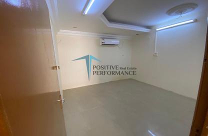 Apartment - Studio - 1 Bathroom for rent in Old Airport Road - Old Airport Road - Doha Apartment - Studio - 1 Bathroom for rent in Old Airport Road - Old Airport Road - Doha
