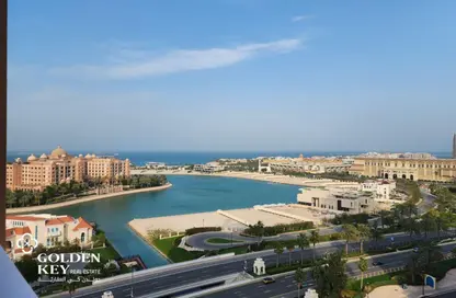 Apartment - 2 Bedrooms - 3 Bathrooms for rent in West Porto Drive - Porto Arabia - The Pearl Island - Doha