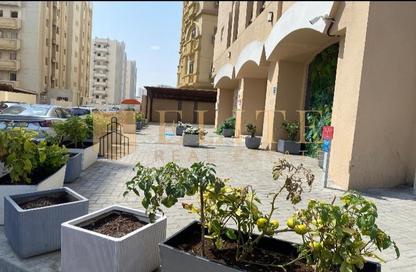 Apartment - 1 Bedroom - 1 Bathroom for rent in Salaja Street - Doha Al Jadeed - Doha