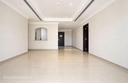 Apartment - 1 - 2 for rent in East Porto Drive - Porto Arabia - The Pearl Island - Doha Apartment - 1 - 2 for rent in East Porto Drive - Porto Arabia - The Pearl Island - Doha