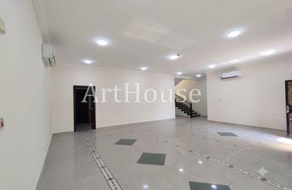 Compound - 3 - 4 for rent in Ain Khaled Villas - Ain Khaled - Doha