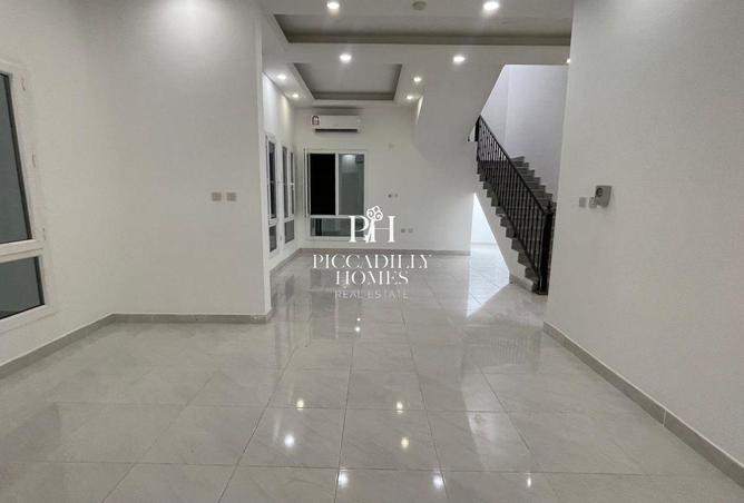 55682376 - Property Image 2