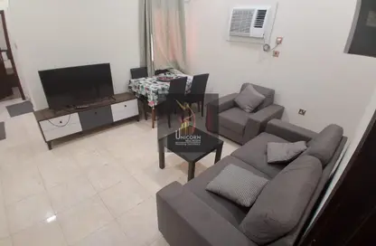 Apartment - 2 Bedrooms - 2 Bathrooms for rent in Madinat Khalifa South - Madinat Khalifa - Doha
