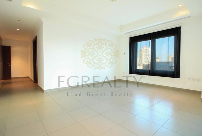 1002943 - Property Image 2