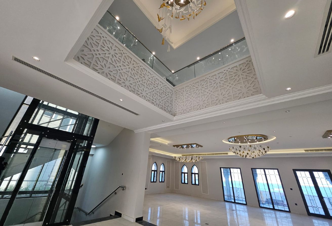 Exclusive World-Class Luxury Villa with Direct Sea thumbnail 8