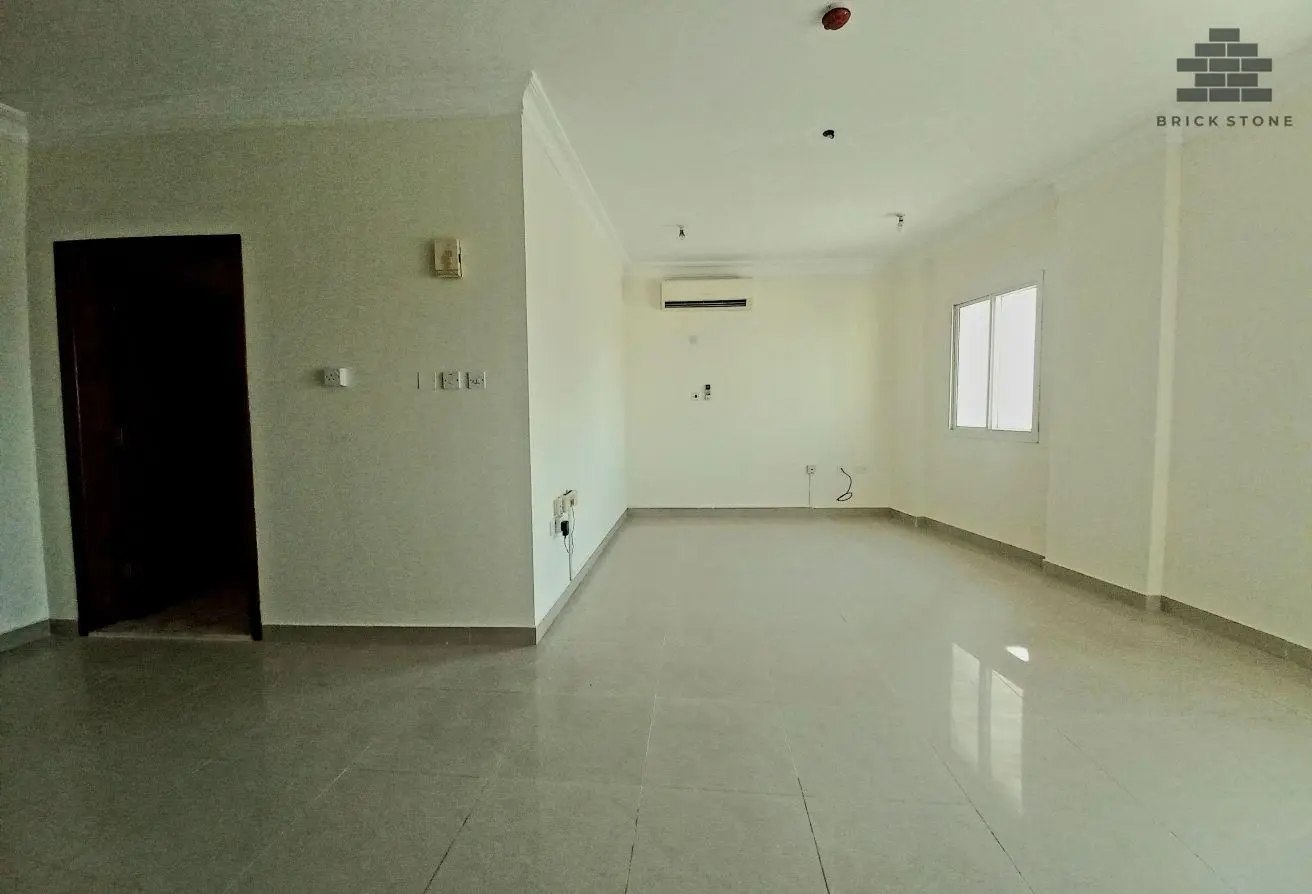 63252575 - Property Main Image