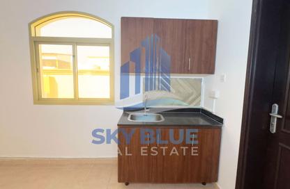 Apartment - Studio - 1 Bathroom for rent in Al Duhail - Al Duhail - Doha