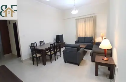 شقة - 2 غرف نوم - 2 حمامات للايجار في فريج بن محمود الشمالي - فريج بن محمود - الدوحة