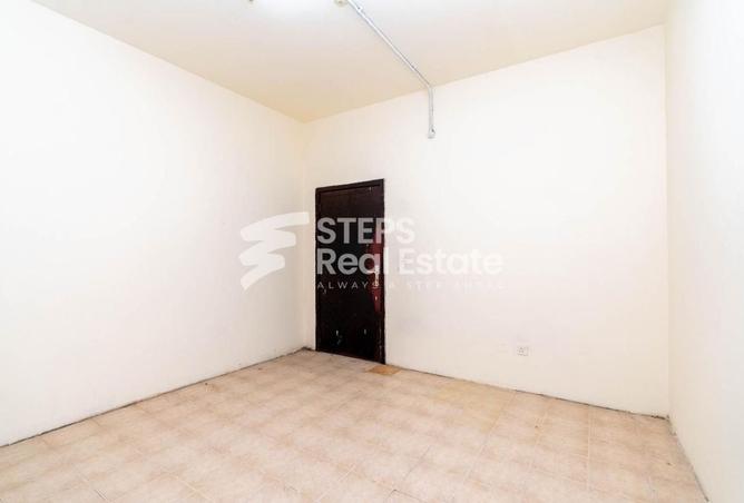 61004191 - Property Main Image