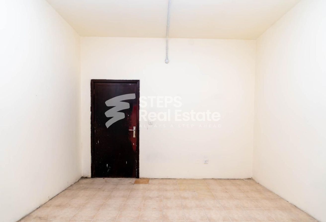 Brand New 92 Labour Accommodation with AC