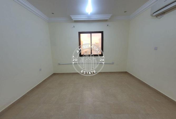 58042520 - Property Image 2