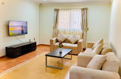 شقة - 3 غرف نوم - 3 حمامات للايجار في سلاطة القديمة - سلاطة - الدوحة