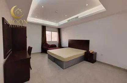 شقة - 2 غرف نوم - 2 حمامات للايجار في ام غوالينا تجارية - ام غويلينا - أم غويلينا - الدوحة