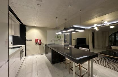 Apartment - 1 Bedroom - 2 Bathrooms for rent in The Pearl Island - Doha