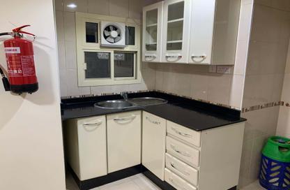 Apartment - 1 Bedroom - 1 Bathroom for rent in Salaja Street - Doha Al Jadeed - Doha