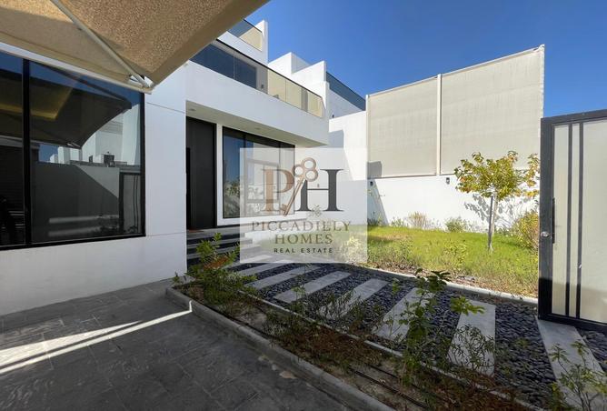 1011804 - Property Image 2