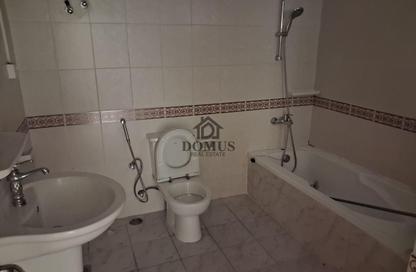 Apartment - 2 Bedrooms - 2 Bathrooms for rent in Hiteen Street - Al Muntazah - Doha