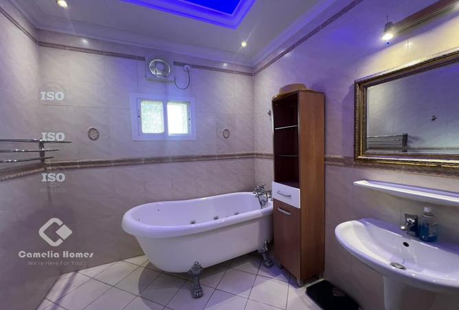 56417093 - Property Image 2