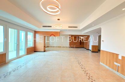 Apartment - 3 - 4 for rent in East Porto Drive - Porto Arabia - The Pearl Island - Doha