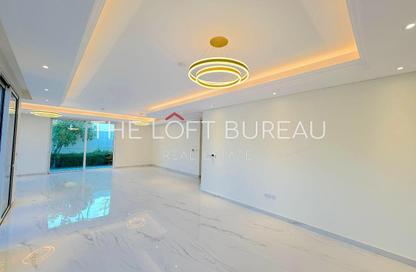 Villa - 6 Bedrooms - 7 Bathrooms for rent in Floresta Gardens - Floresta Gardens - The Pearl Island - Doha