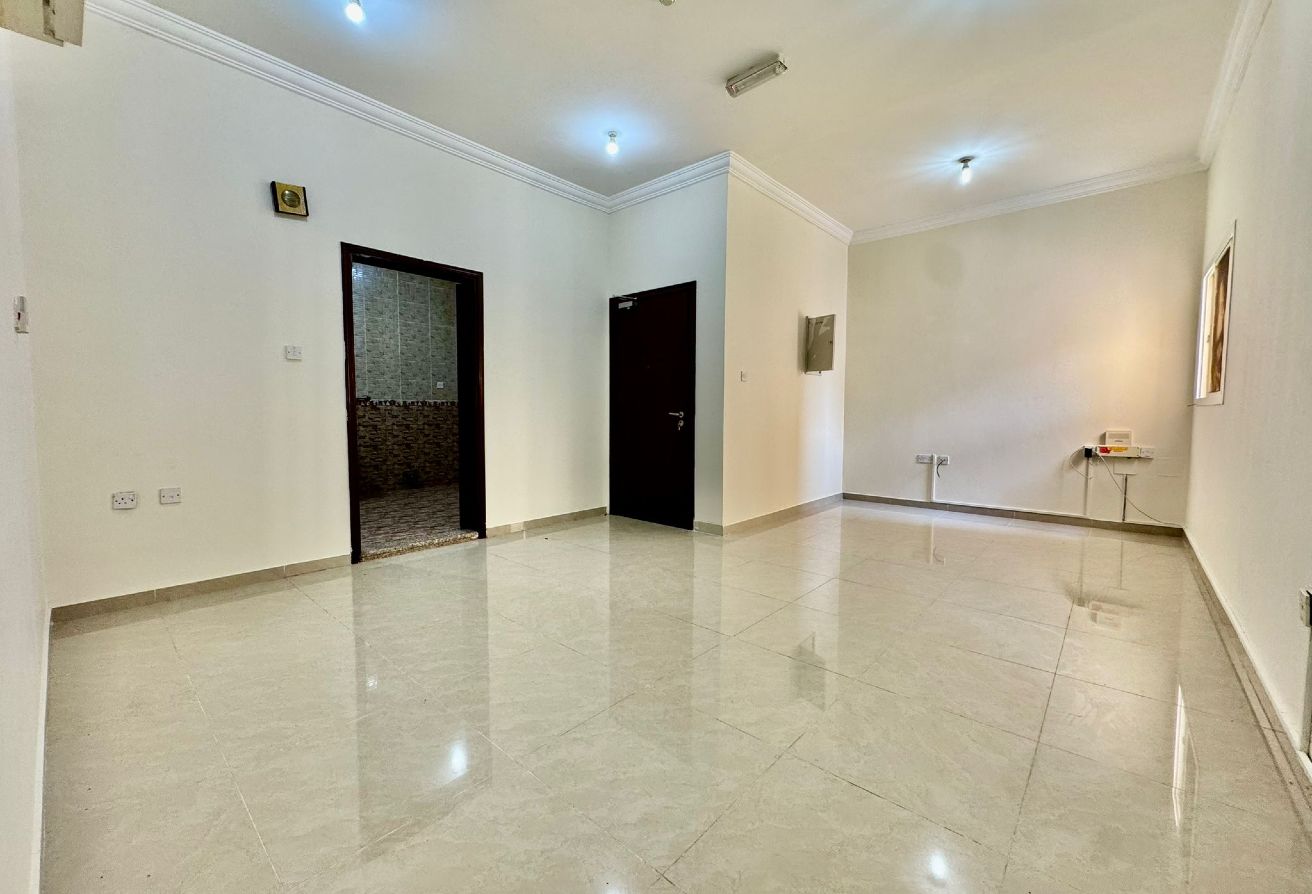 GREAT OFFER FOR 3 BHK UN-FURNISHED | WAKRA AREA - apartment in Al Wakra