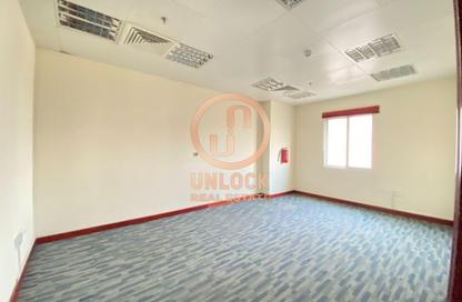 Office Space - Studio - 2 Bathrooms for rent in Ramada Commercial Building - Al Rawabi Street - Al Muntazah - Doha