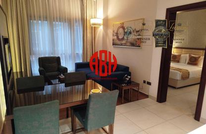 Apartment - 2 Bedrooms - 3 Bathrooms for rent in Al Sadd Road - Al Sadd - Doha Apartment - 2 Bedrooms - 3 Bathrooms for rent in Al Sadd Road - Al Sadd - Doha