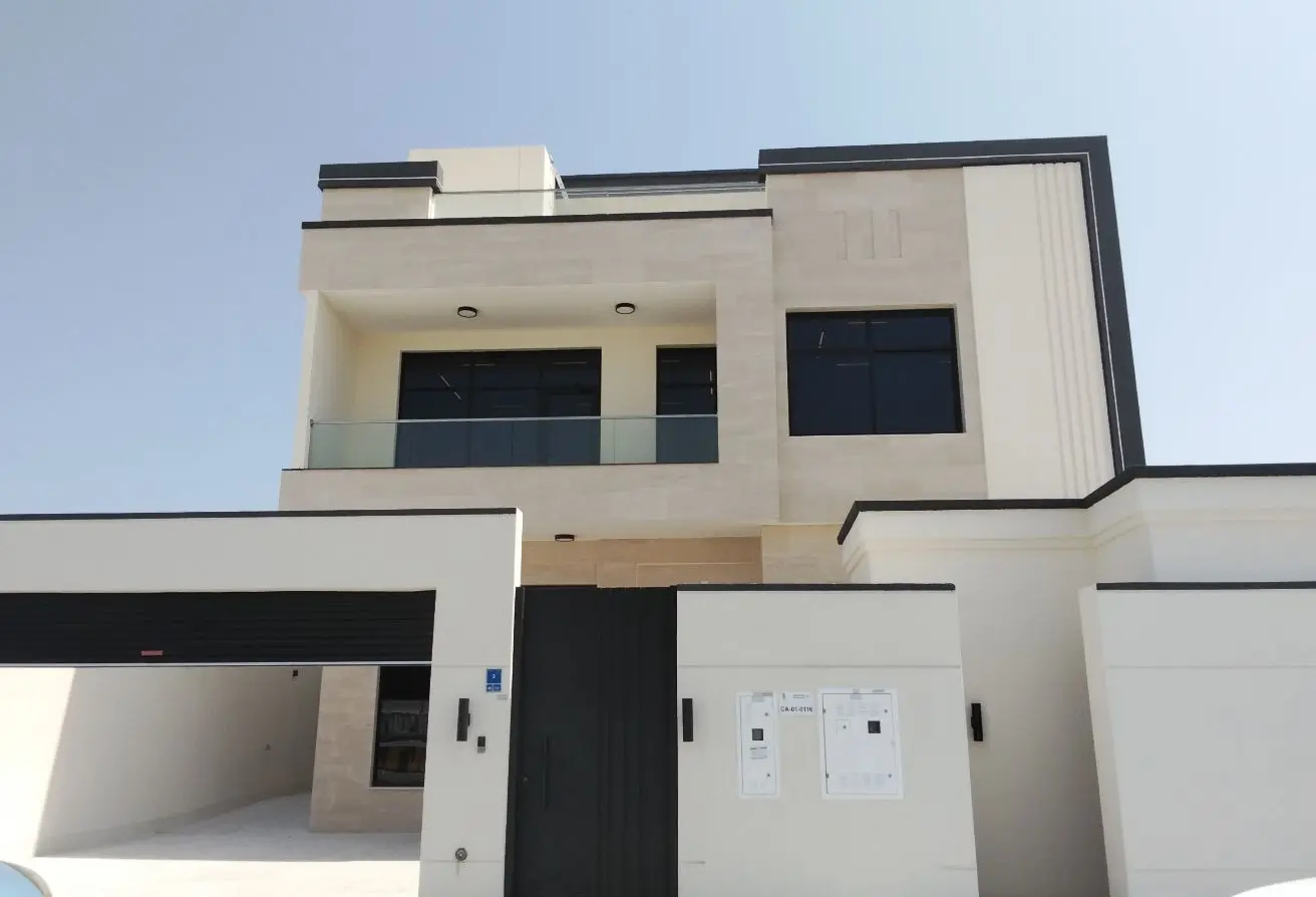 63586415 - Property Main Image