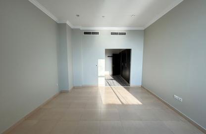 Apartment - 2 - 3 for rent in Porto Arabia Townhouses - Porto Arabia - The Pearl Island - Doha Apartment - 2 - 3 for rent in Porto Arabia Townhouses - Porto Arabia - The Pearl Island - Doha