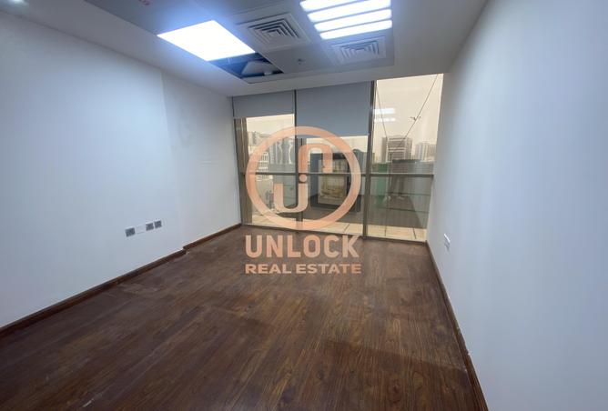 53330717 - Property Image 2