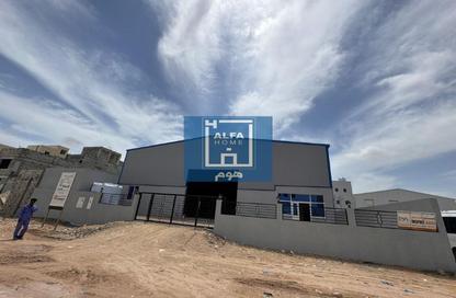 Warehouse - Studio - 4 Bathrooms for rent in East Industrial Street - Birkat Al Awamer - Al Wakra
